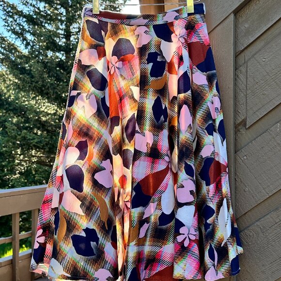 Topshop Dresses & Skirts - TopShop Colorful Plaid & Floral Midi Circle Skirt